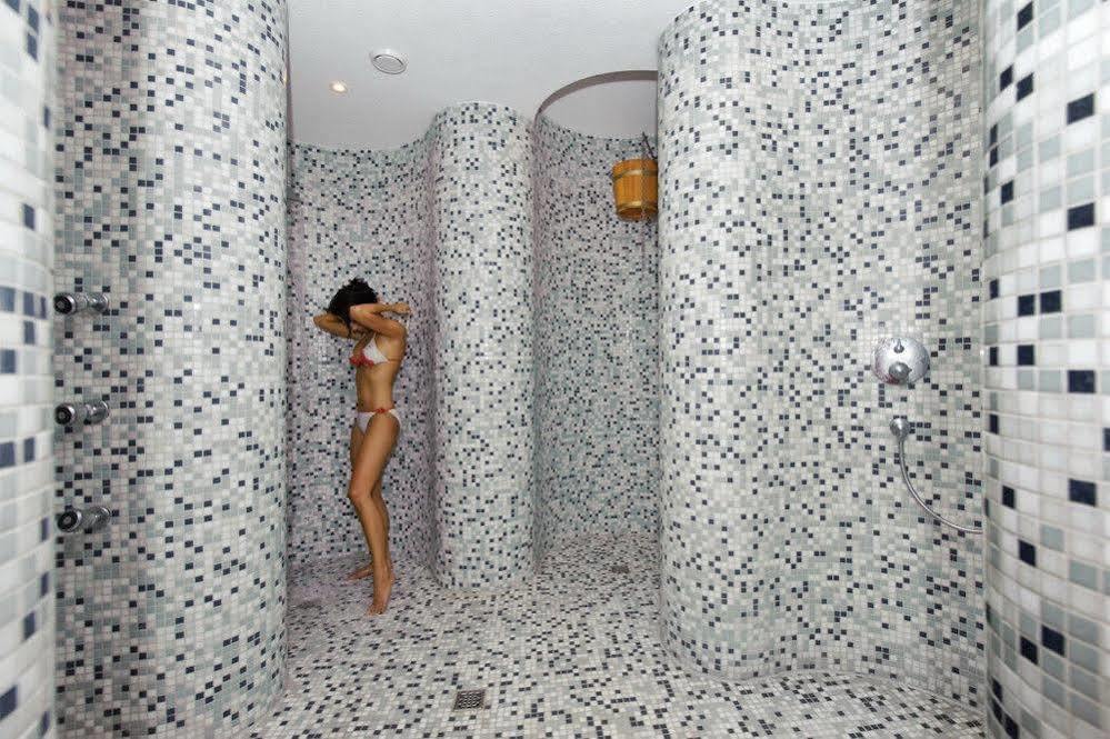 Aquarius-Aqua Apartment Kolobrzeg Luaran gambar